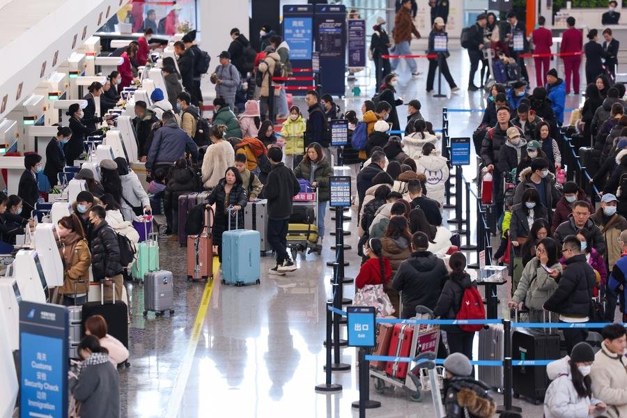 The civil aviation sector of China hit a new record in Q1. Passenger trips 180 mn, ⬆ 37% y-o-y, and cargo transport ⬆ 34.4%, both more than the same period in 2019. The surge of the civil aviation market will facilitate the exchange of people & goods btw China & ASEAN.Cheers！
