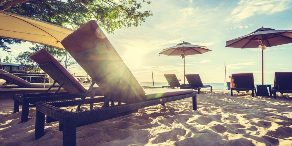 Op 21 maart kwamen organisaties en instanties bijeen om de uitdagingen en aandachtspunten van strandondernemers te bespreken. Wij waren samen met Strand Nederland en NKV aanwezig om op te komen voor de belangen van ondernemers met een bedrijf aan de kust: bezoek.khn.nl/49CCxMd