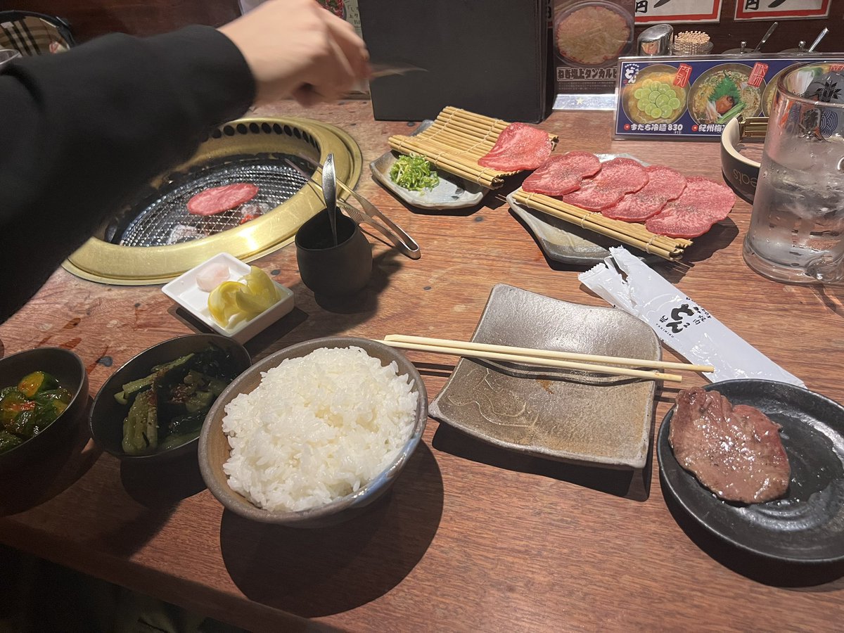 kon_8282's tweet photo. けんじー先輩奢りあざまつ🫶🫶 https://t.co/EdOivWcaOk