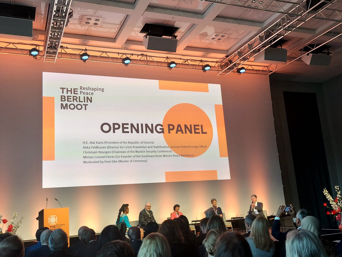 AtimEvenye's tweet photo. The  BerlinMoot is happening now! @BerghofFnd thank you for such a high-level stage set for great reflection. https://t.co/ZYlIYbxX46