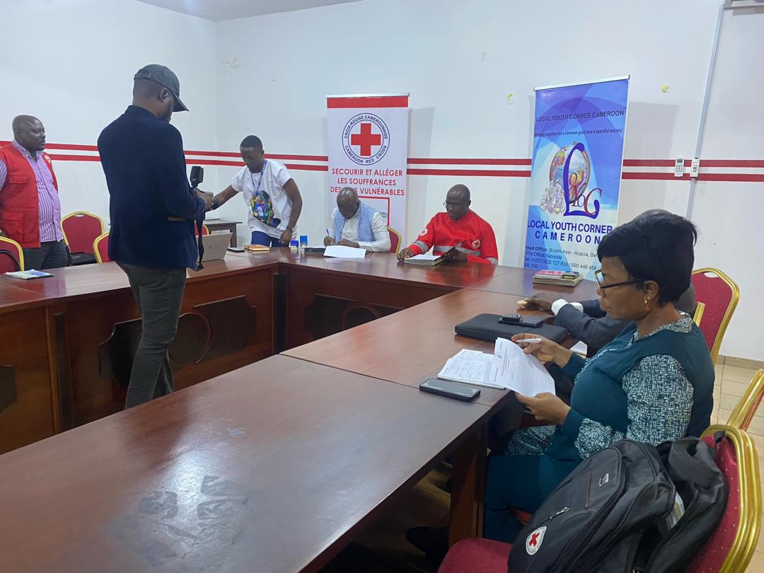 loyocameroon's tweet photo. Today our Executive Director @achaleke1 signed an MoU with the Cameroon Red Cross @CroixRougeCam with a focus on achieving peace &amp; prosperity via strengthening the peace, humanitarian &amp; development nexus. Looking forward to our joint Impact. Thankful to @AdeshTripathee
&amp; @ifrc https://t.co/QrSbnq6vl6