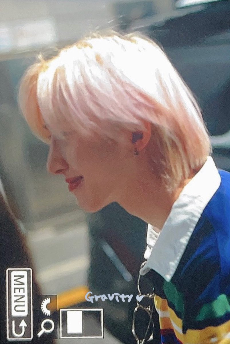 240417 밤라 출근

엥 오늘 옆선미침

#이회택 #LEEHOETAEK #후이 #HUI 
#펜타곤 #PENTAGON