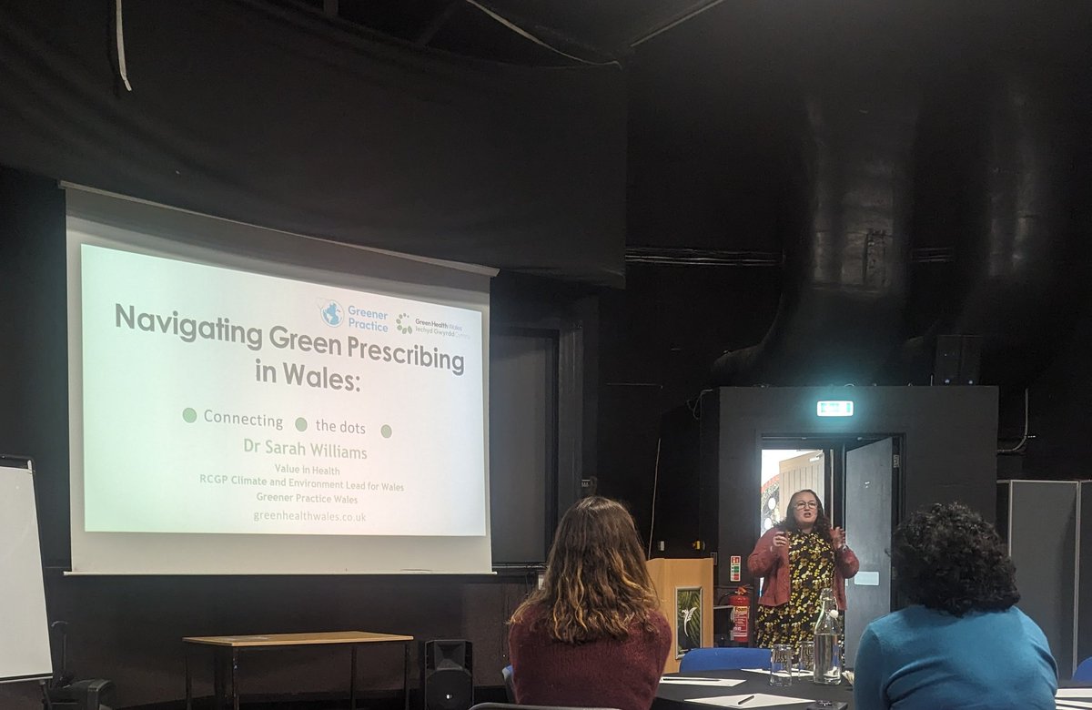 The day's talks conclude with Dr Sarah Williams 'Connecting the dots' @RCGPWales @GreenerPractice @RCPsychWales @rcpsychGreen @GreenHWales