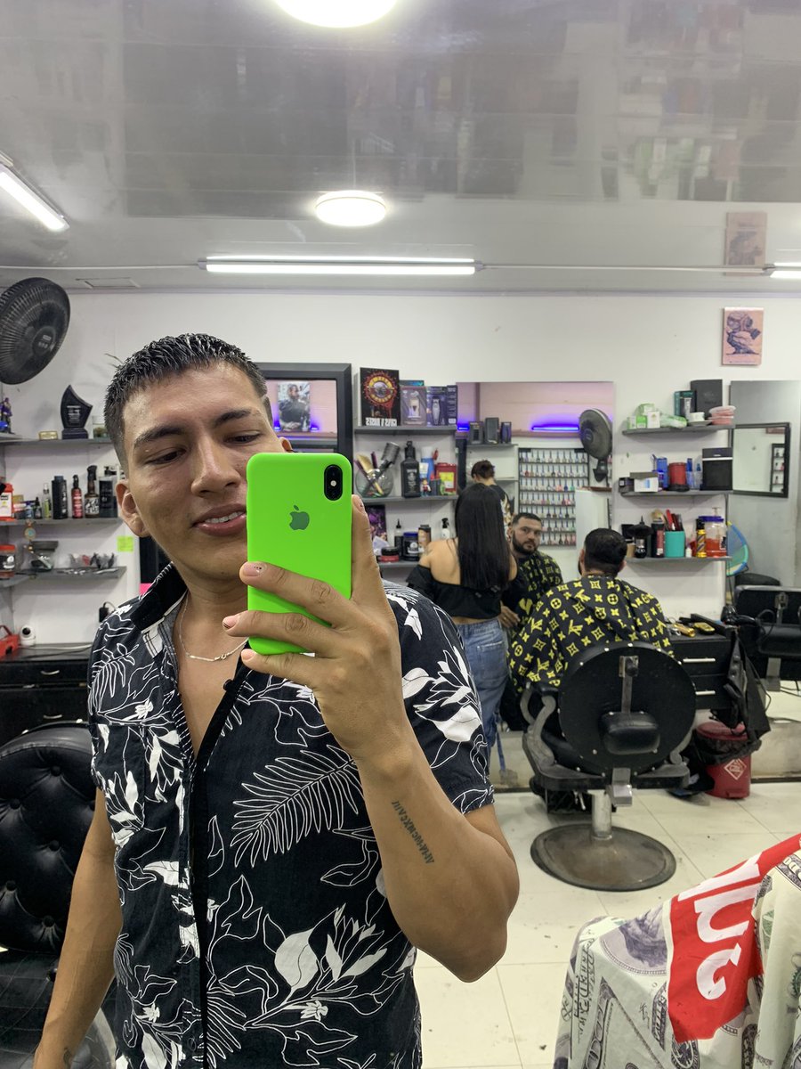 Alexss98_'s tweet photo. Hey🍃 https://t.co/mq1EoidOQD