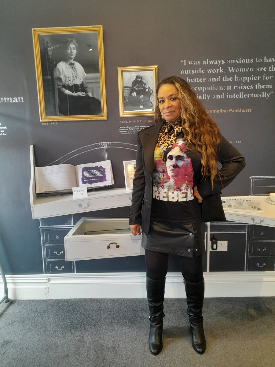 Our amazing ambassador <a href="/Rowetta/">Rowetta🎙</a> of <a href="/Happy_Mondays/">Happy Mondays</a> fame in her REBEL <a href="/JustinEagleton/">Justin Eagleton Artist</a> t-shirt, helping us raise funds for our children in refuges. You can donate by buying your t-shirt here: justineagleton.com/store/REBEL-Bl…

<a href="/ConnectInEvents/">Connect In Events</a> #MWA50
