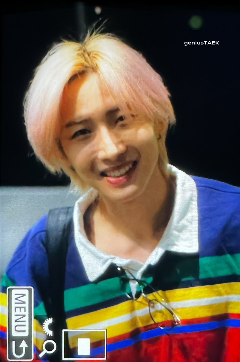 240417 밤라 출근

귀여오오 ㅋㅋ💙💚💛❤️

#밤라 #HUI #후이 #이회택 #펜타곤 #PENTAGON