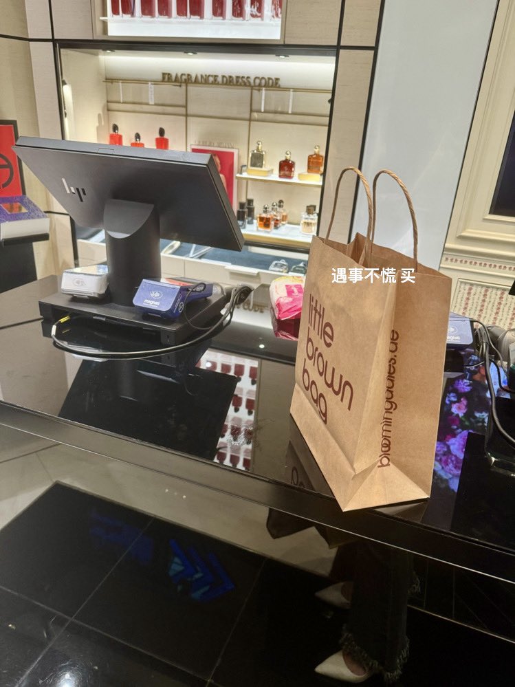 关于到达迪拜的第一天

#迪拜大雨 #酒店2049 #web3

（1/3） https://t.co/V3FbDWBRrb