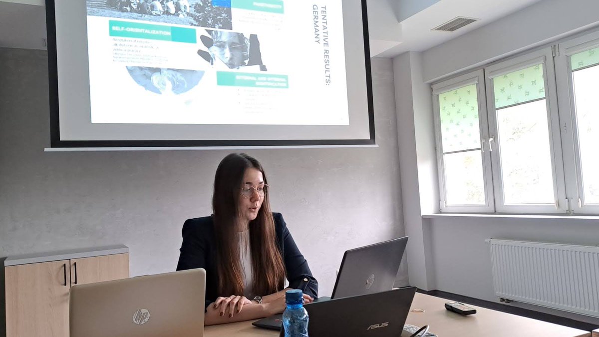 MarshevaNastja's tweet photo. Last week, I had the opportunity to present my PhD project and network with PhD students from Poland working on #postconialism #postmigration #transnationalism at the international PhD workshop organised by @unilodz and @jlugiessen. One of the takeaways from the workshop was 1/4 https://t.co/N1A9SpzH9P