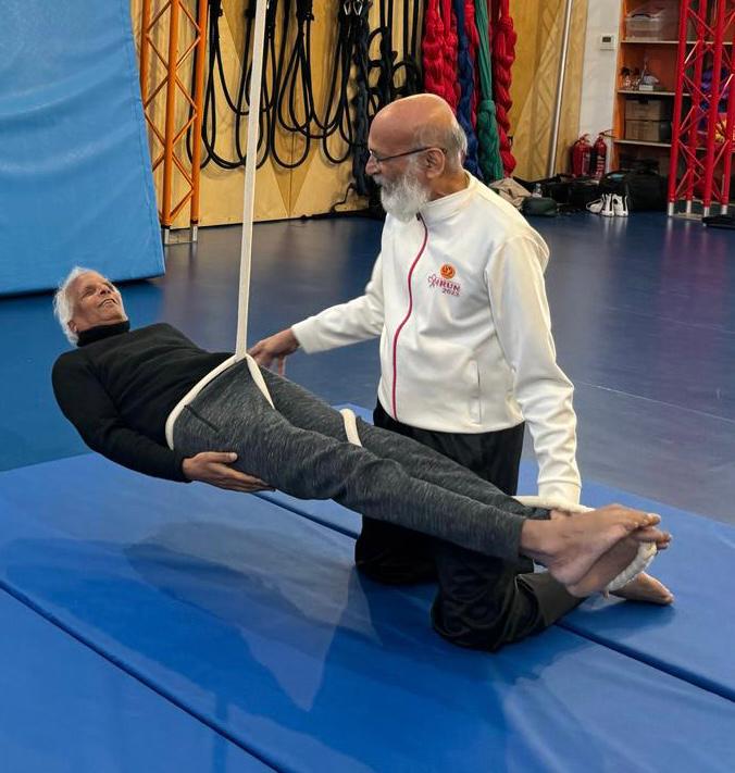 At a recent Mallakhamb workshop, which is a traditional physical culture on a rope and pole. It was organised by Indigo Eye Productions and led by Uday Deshpande, who has been teaching for 54 years and dedicated his life to this artform. 
#balujimusicfoundation #mallakhamb