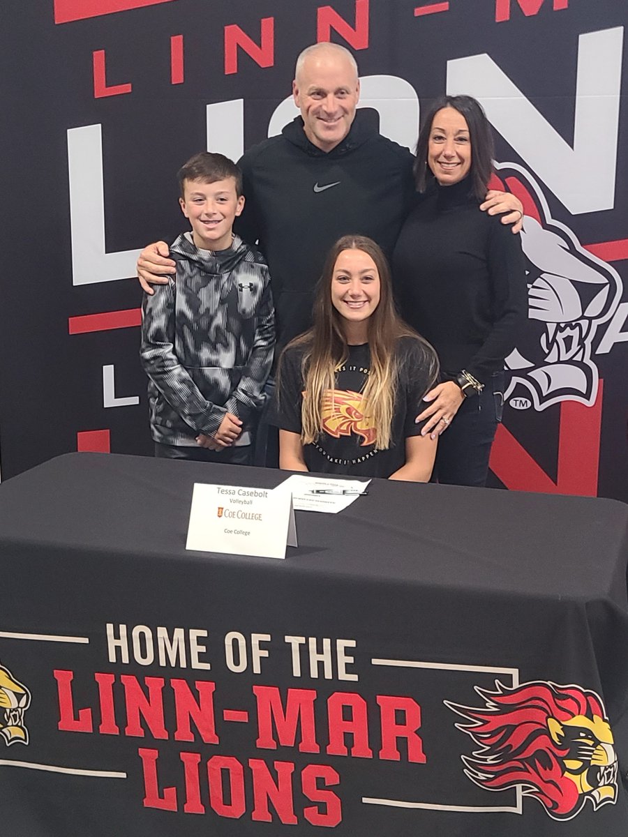 Linn-Mar Girls Basketball tweet media