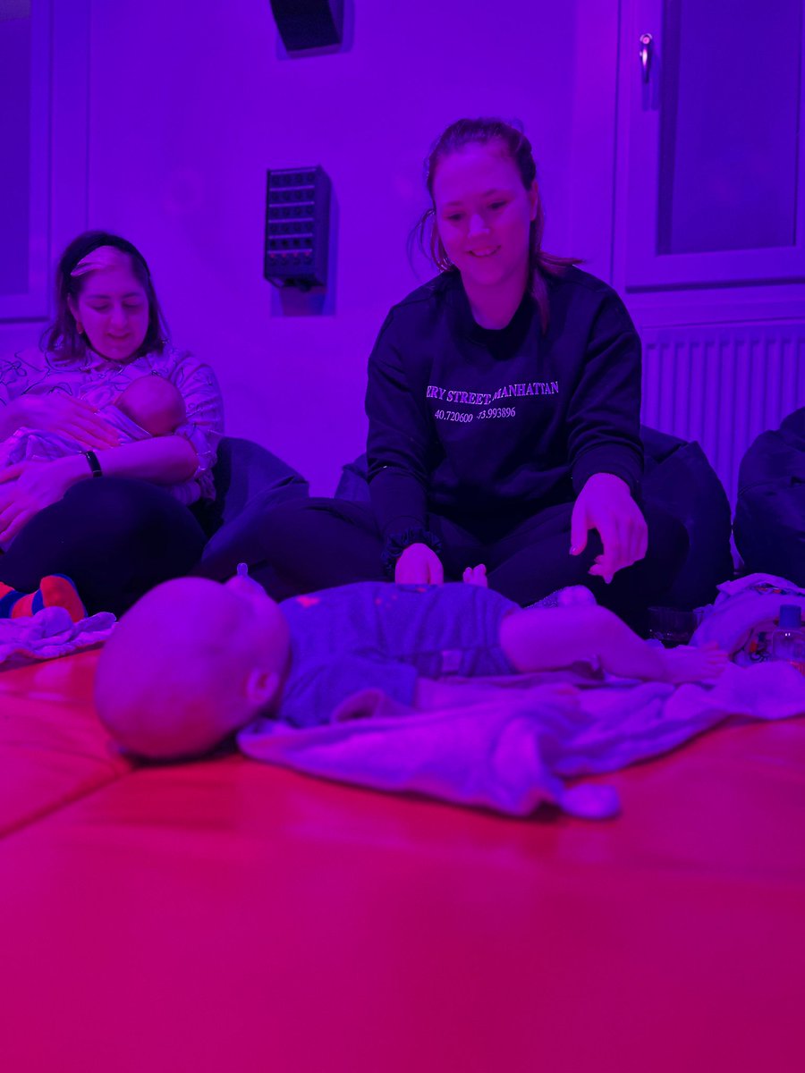 ❗BABY MASSAGE - LAST FEW SPACES👶 Got a baby at 6 weeks to around 8 months old? Come along to our fab 5-week #BabyMassage course, from TOMORROW THURS 18 APRIL at #No18Venue! It's fun, relaxed & informative & helps you massage your baby at home. Book➡️ ow.ly/SUsV50R91IS