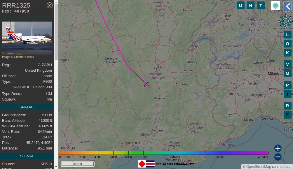 Centerline/UKAirForce Dassault Falcon 900LX 🛬 descending in range of ChalonSurSaone receiver at 41000ft at 516.0mph heading SE with tail G-ZABH ICAO code 407D90 UnitedKingdom 📡 foxtrotcharlie.ovh/todaymil