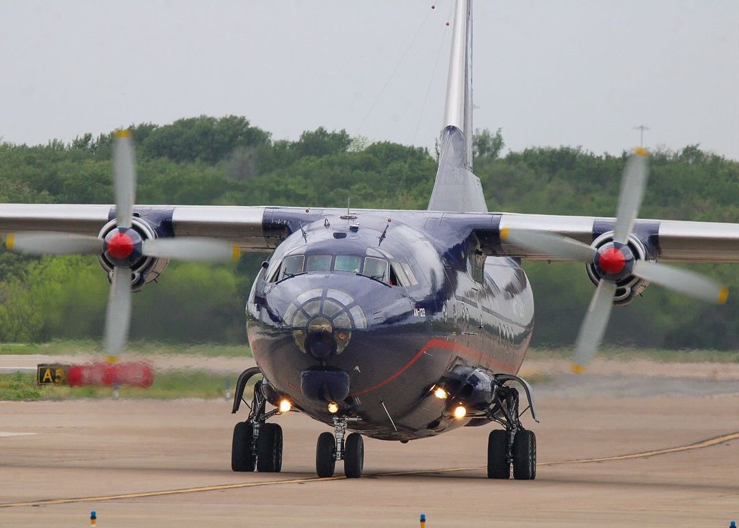 Do not adjust your monitors, it's not #WaybackWednesday — it's Just a Little While Ago Wednesday! This Antonov An-12B first flew back in 1960s, but recently stopped through DFW. The rare sight on our runways brought out the planespotters! 👀 📸 (IG) plane_spottingdfw