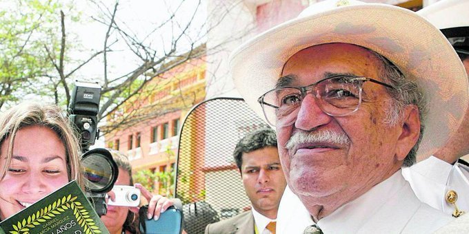 #UnDíaComoHoy, pero de 2014._Murió Gabriel García Márquez, escritor colombiano, Nobel de Literatura en 1982. Creador de obras clásicas como 'Cien años de soledad', 'El amor en los tiempos del cólera', 'El coronel no tiene quien le escriba' y 'Crónica de una muerte anunciada'.