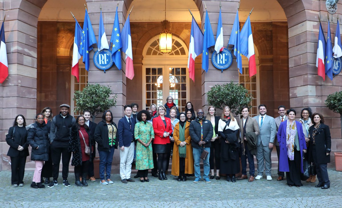 Isabel Wetzel tweet media