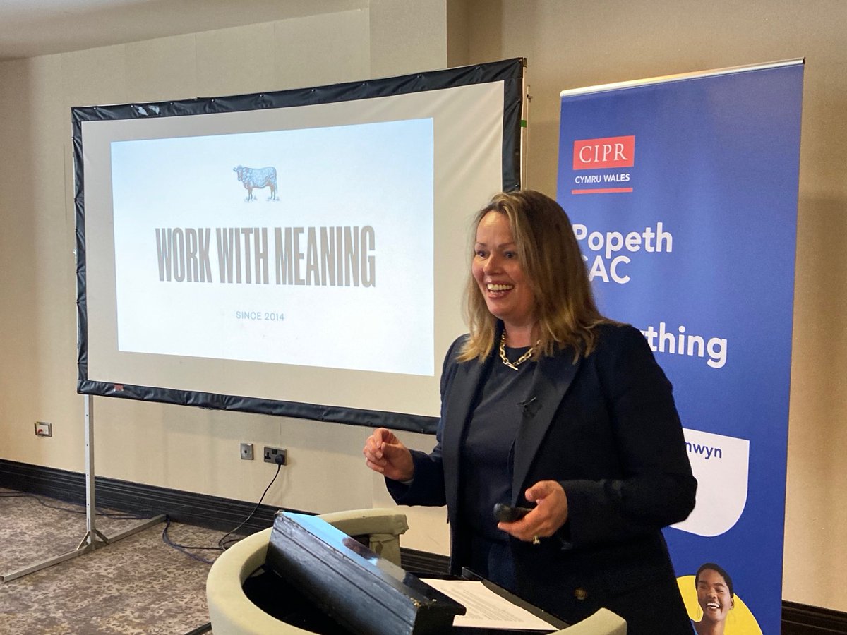 CIPR_Cymru's tweet image. Lansiodd yr asiantaeth Cowshed eu interniaeth ar gyfer cyfathrebwyr Du, Asiaidd ac ethnig leiafrifol bum mlynedd yn ôl.

@spenno has come along to talk to use about her experience in building and supporting a more diverse agency workforce.

#EverythingEDI