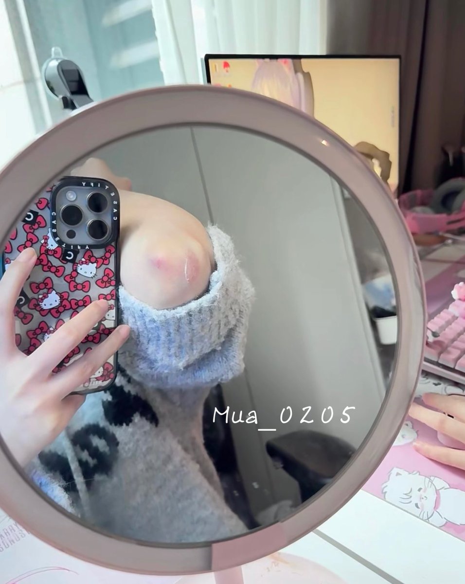 誰可以告訴我 我昨天明明是跪著口
手肘是怎麼受傷的呀….