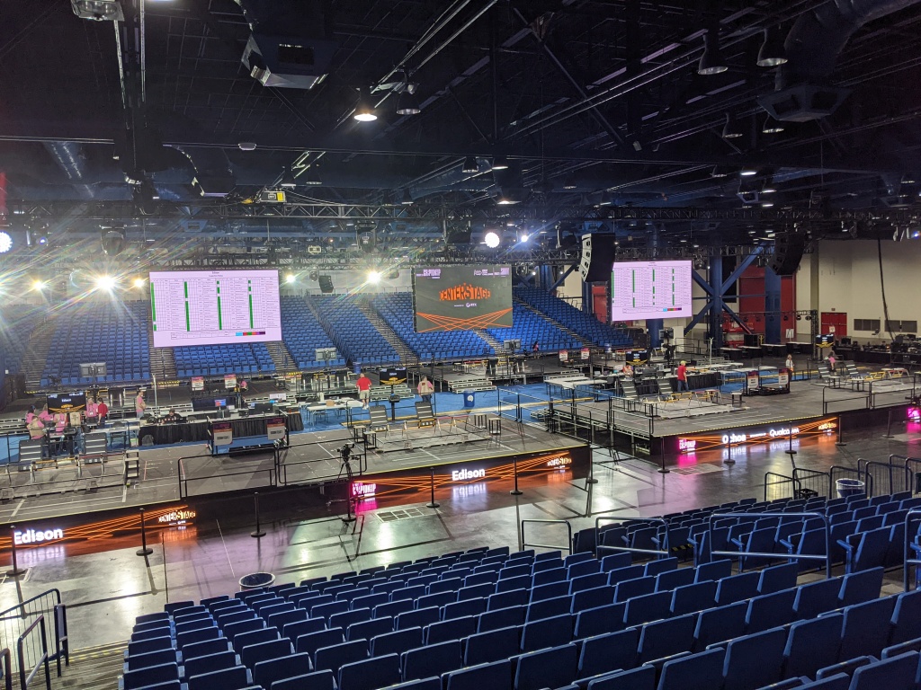 FTCNV1's tweet photo. Excited to volunteer at #FIRSTChampionship!

We'll post schedule for 18203 MCII and 16158 VC Silver Circuits when they come out.

They will be playing one match each today, some time between 3 p.m. and 4:30 p.m.

#omgrobots
@NVSTEMHub https://t.co/4CARP1HoAU