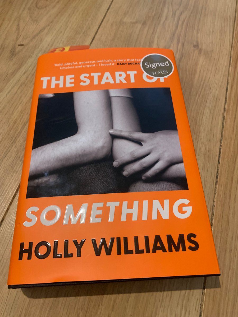 SumsionMichael's tweet photo. A compelling, perceptive novel about different shades of love, lust and power. @orionbooks #wasreading @Holly_bops https://t.co/hCM49t9djJ