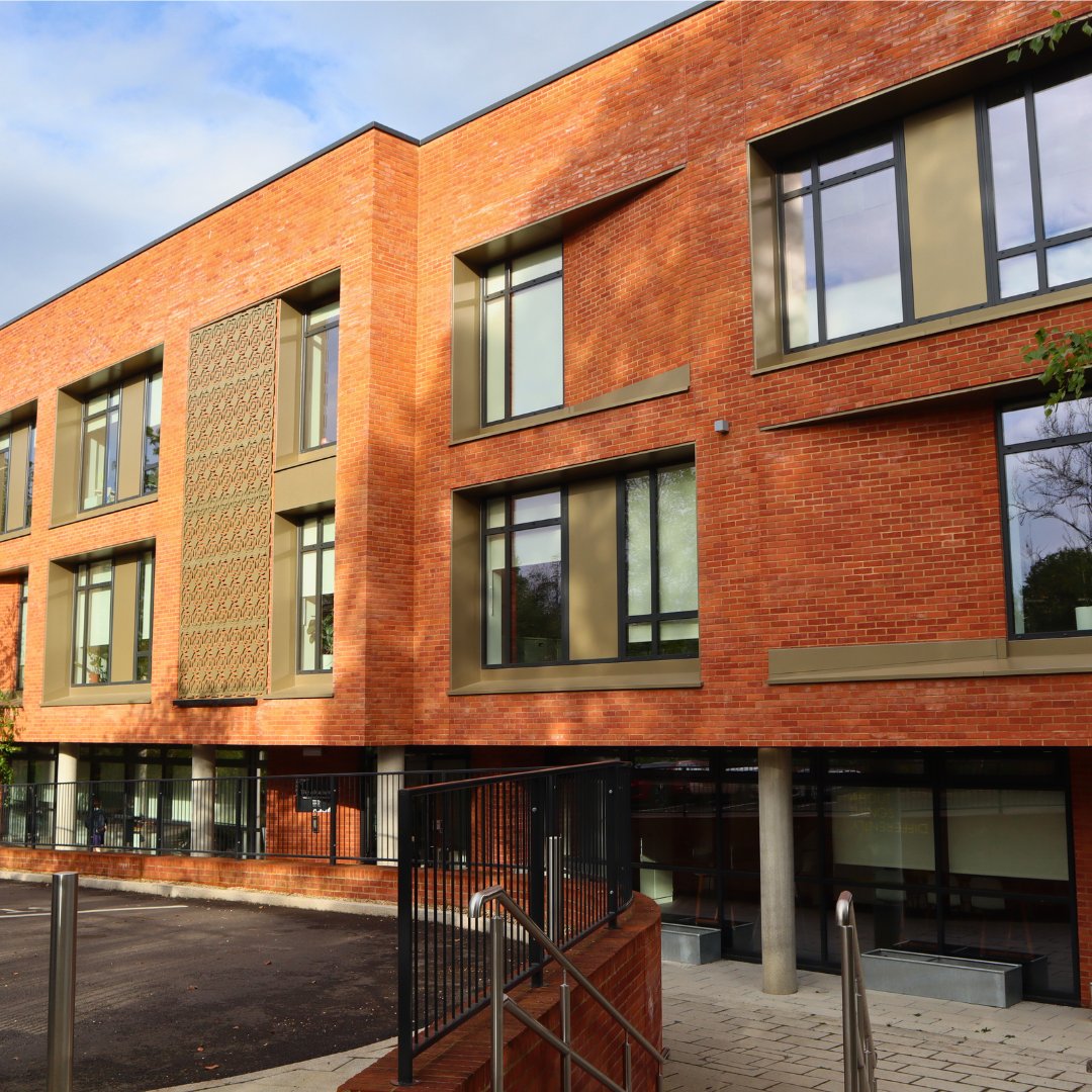 👋Welcome Back- Summer Term 2024!👋 This morning SLT enjoyed welcoming students back to school. There were smiles all round & a sprinkling of sunshine, making our site look wonderful! #intellectualcuriosity #summerterm #welcomeback #NWC #newterm #independentschoollondon #gdst