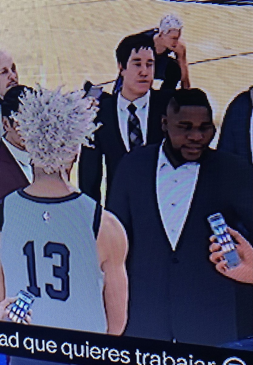 Marquezismoo's tweet photo. El Chuyazo sale en NBA2K23.
#TwNBA https://t.co/W5xVWOxM5P