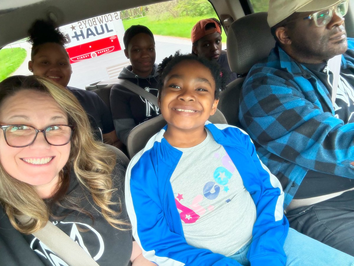 On our way to #Baltimore with a truck load of groceries and clothes! Can’t wait to see what GOD will do! Hallelujah!

#feedthehungry #clothethenaked #transformation #tranformalife #handsandfeetofJesus