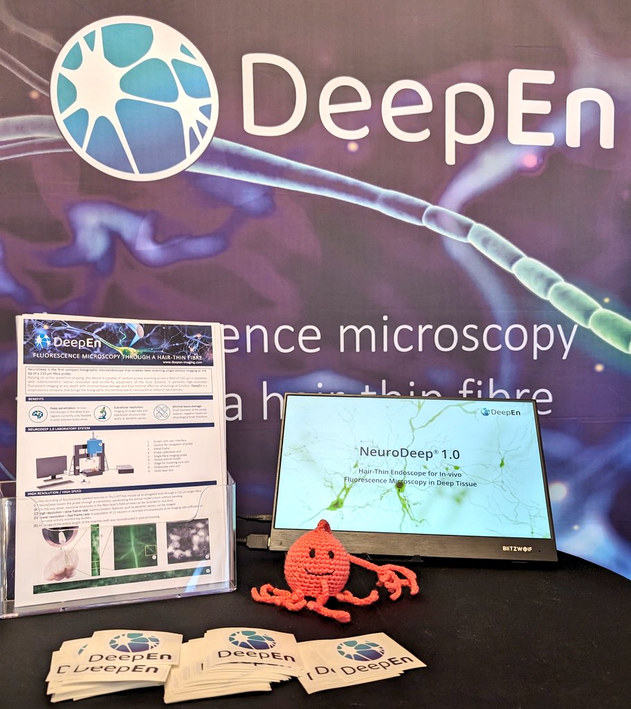 STurtaev's tweet image. When the marketing budget is slim, handcrafting skills shine bright. A big thank you to @MAChernysheva for highlighting our @DeepEn_imaging booth with her crochet neuron!  #FamilySupport #OPTOGEN2024 #DeepEn #HomeTeamHero
