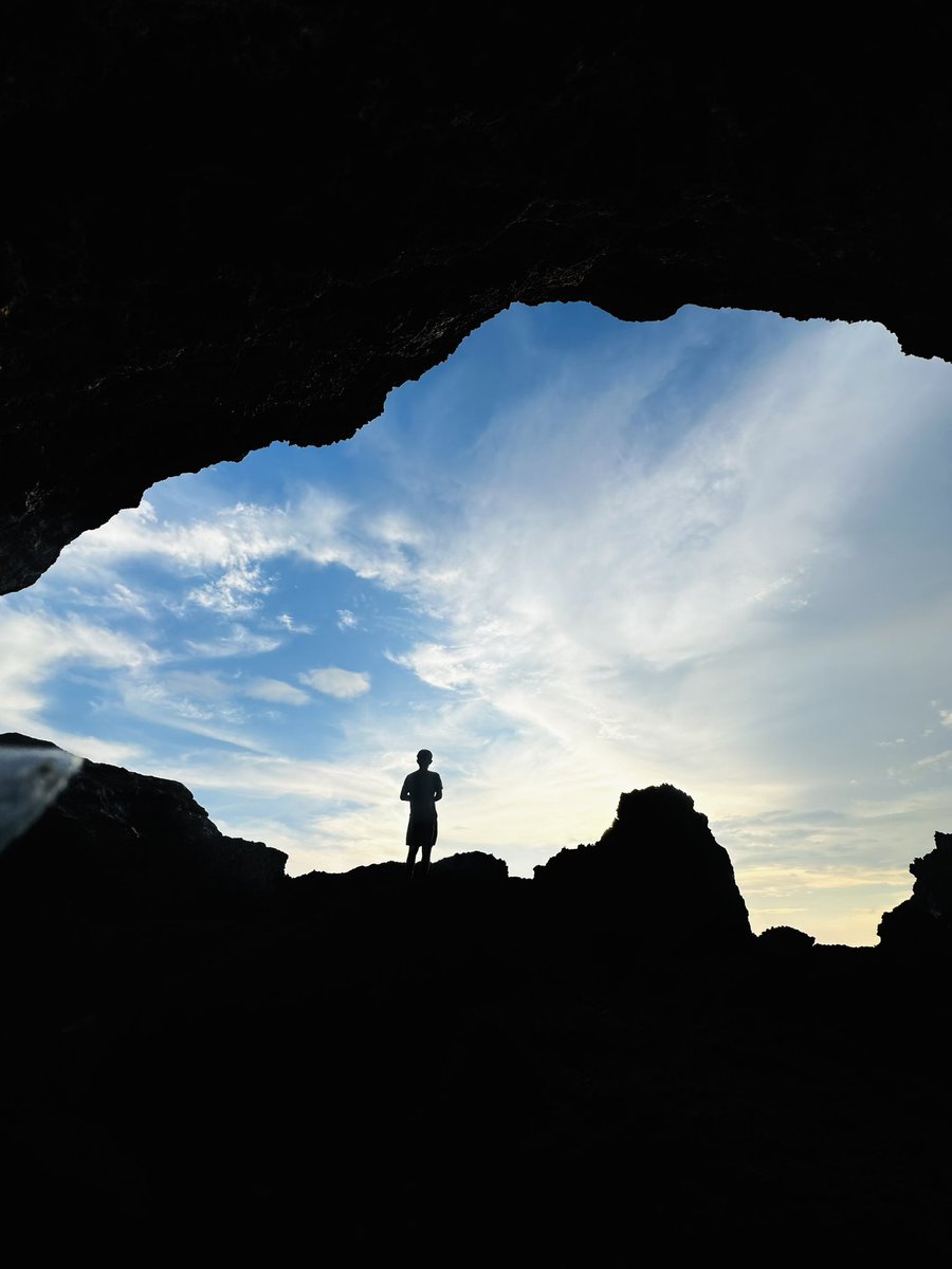 ardiratullah's tweet image. Pakelah hape pintarmu biar lebih sering motret.

#ip14pro