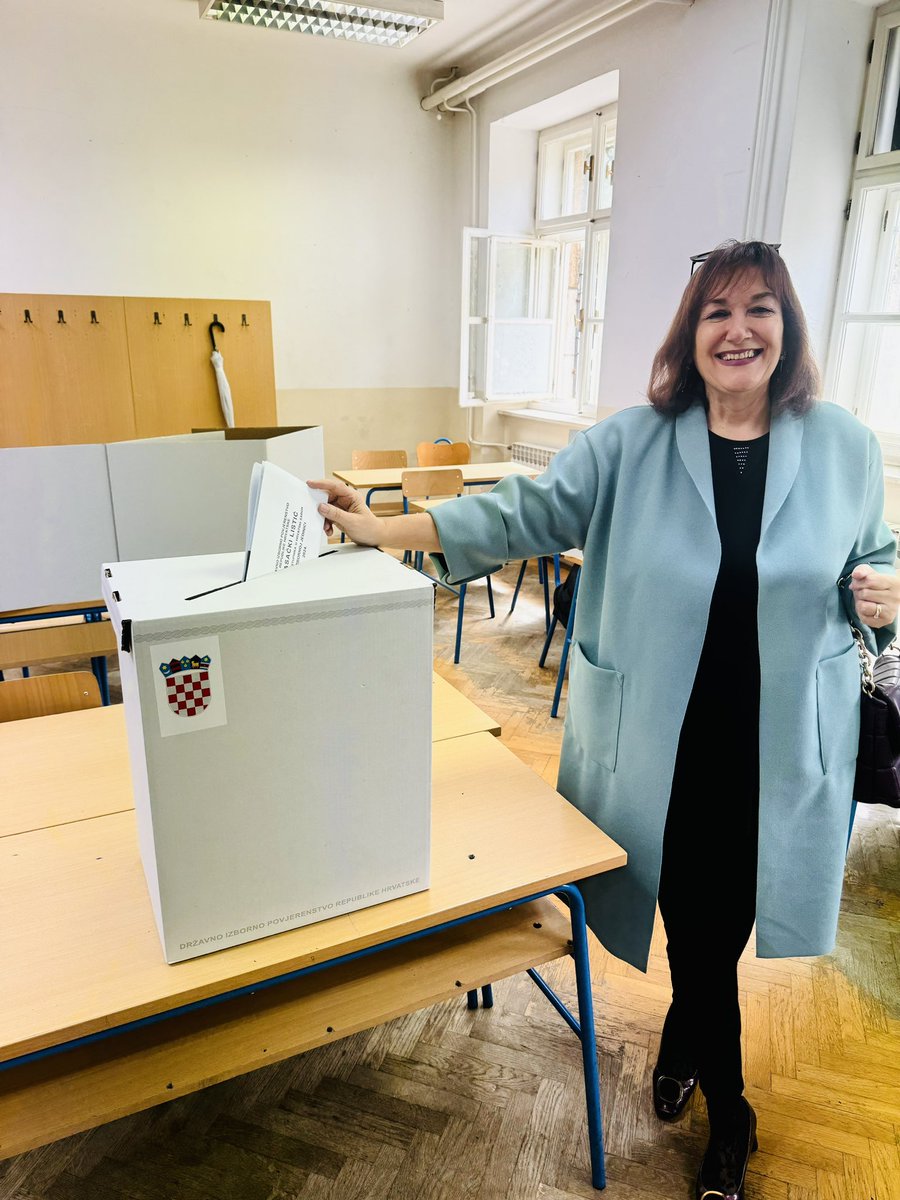 Voting for the 🇭🇷Parliament! #DemocracyMatters 🗳️🇭🇷🇪🇺