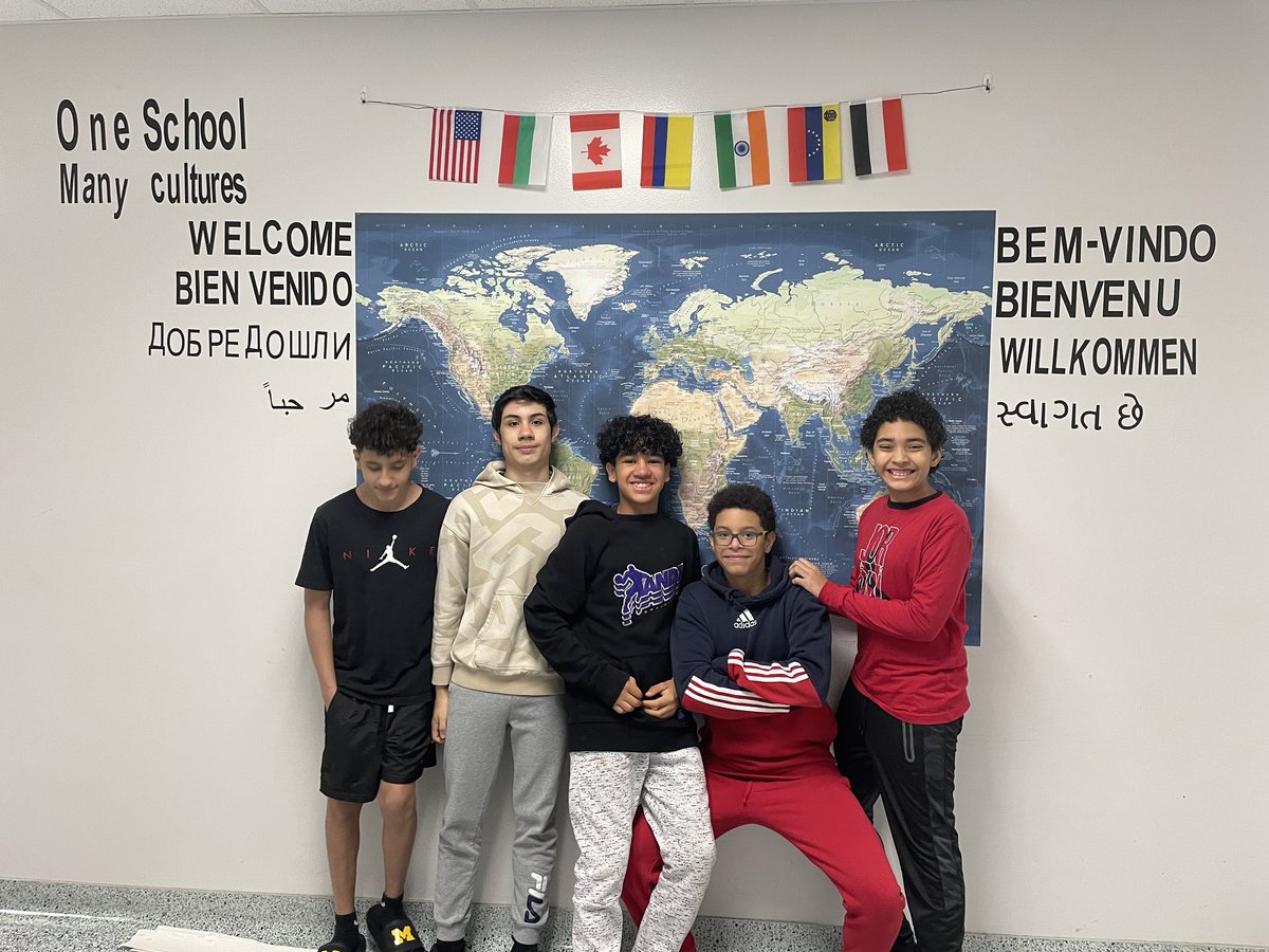 🌎Our Multi-Language Learner (MLL) group has completed our new welcome wall in the front lobby of EJHS! We are really proud of the work they have done!