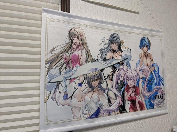 ゲームやってないのに何となく寄ってみたニケ展のミニゲームで取れてしまった景品 