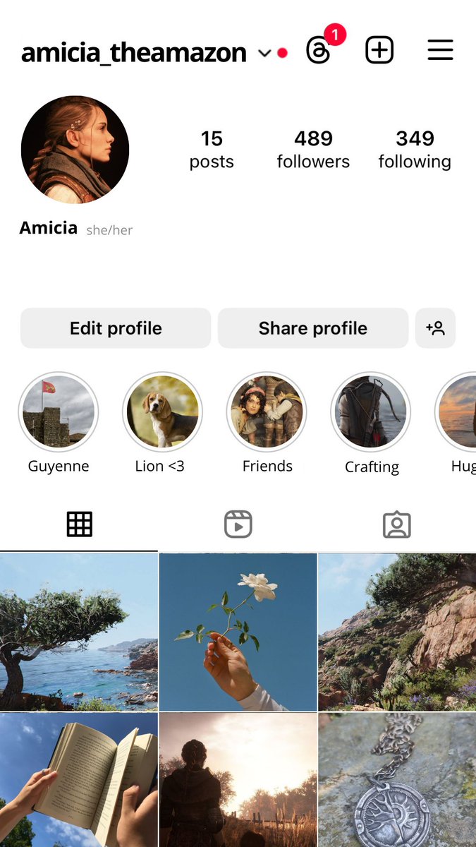 If Amicia had Instagram, what would her bio say?