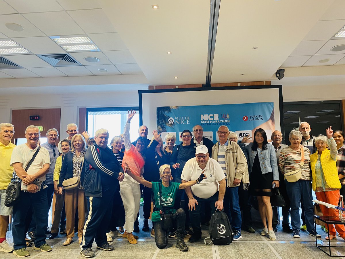 Retour en images sur la Conférence de presse du 32e <a href="/SemiMarathon06/">Nice Semi-Marathon</a> qui s’est tenue ce matin à l’<a href="/AeroportNice/">Aéroport de Nice</a> ! Rendez-vous dimanche!🔥 <a href="/VilledeNice/">Ville de Nice</a> <a href="/TurkishAirlines/">Turkish Airlines</a> <a href="/MizunoFrance/">Mizuno France</a> @runningconseilnice @banquealimentaire06 <a href="/BFMCotedazur/">BFM Nice Côte d'Azur</a> <a href="/RTL2officiel/">RTL2 🎸</a> <a href="/yohannferrara/">SICOMEFER</a> <a href="/Interparking/">Interparking</a>