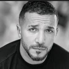 merlinpapin3's tweet photo. .@FredOL69007 On souhaite un Bon Anniversaire au #EricBernard qui a 42 ans on peu le voir dans
Sauvage
Voie Rapide
L'Homme du Président
11.6
@EricBer25757565 https://t.co/Chyvu13xmk