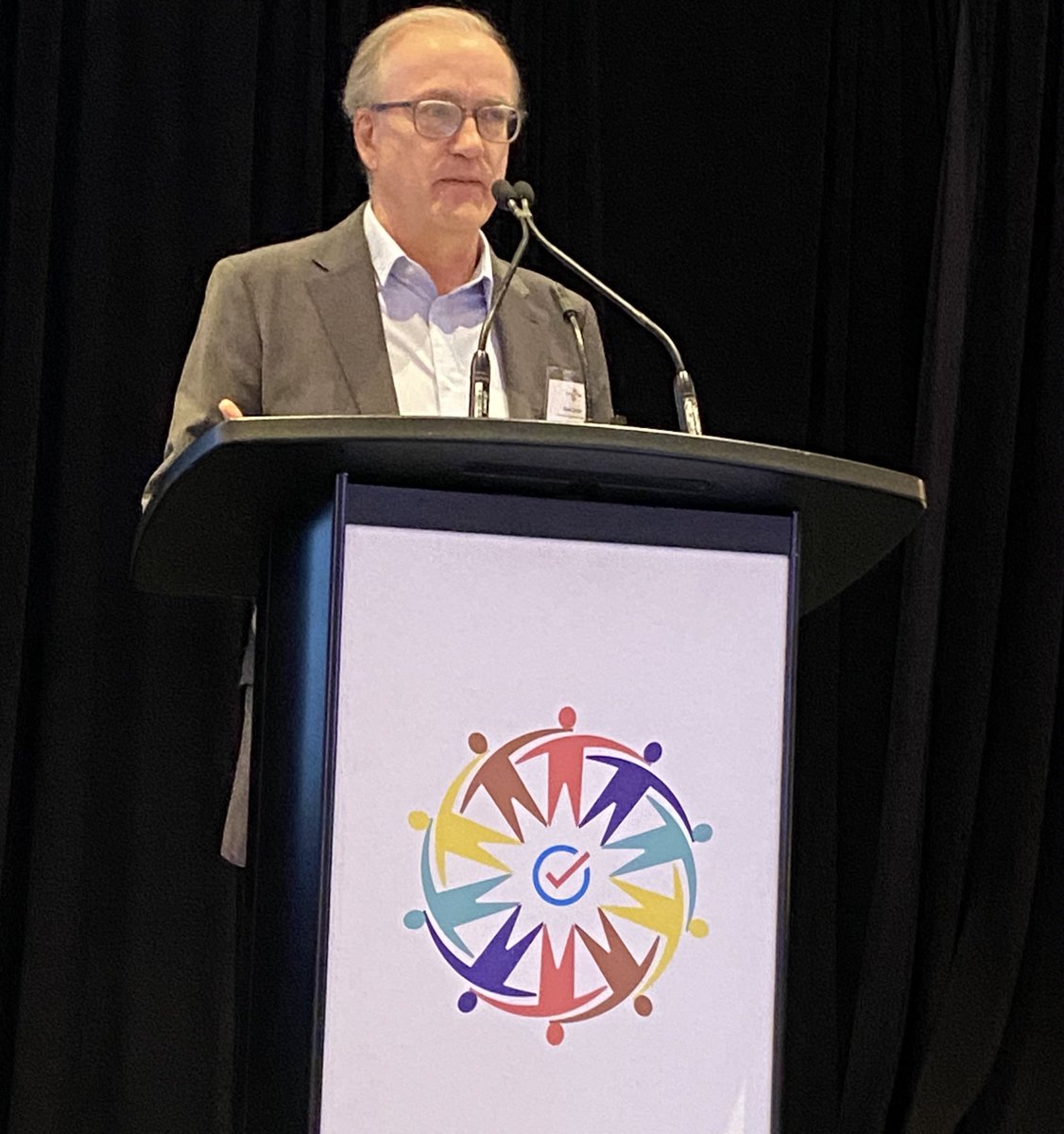 Working as a lawyer/mediator/investigator for the last 25 years Blaine Donais joins our bargaining conference and talks about behaviours, the human process behind negotiations and ways to navigate after the dust settles. #onted