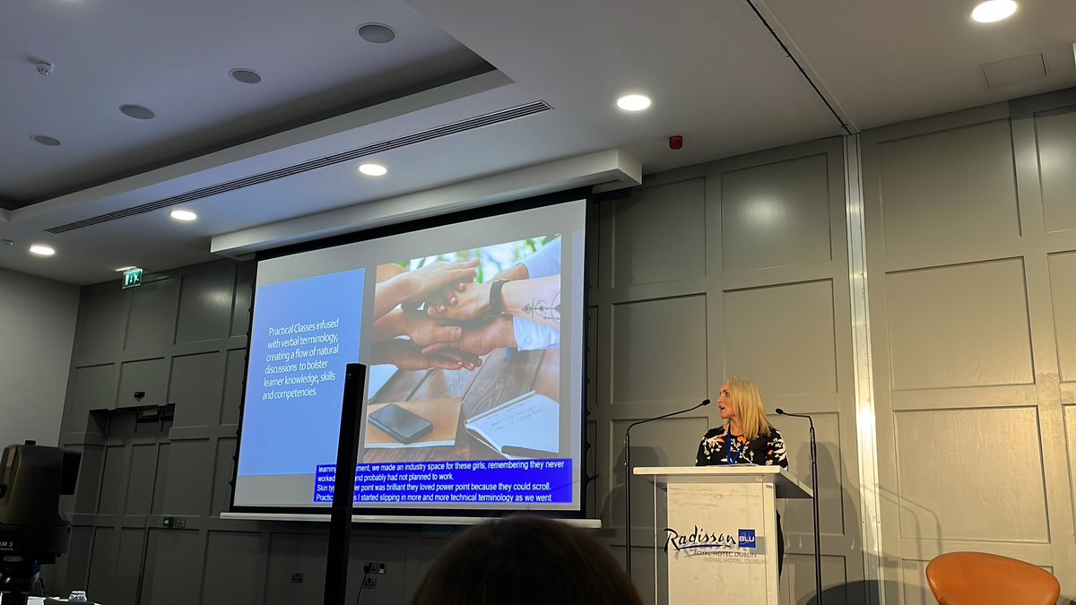 Tara O’Halloran Cronin @KerryETB describes harnessing students’ strengths such as sense of community & familiarity with internet along with embedding student voice into inclusive assessment design for cohort of young traveller women @QQI_connect @aheadireland DAWN conference