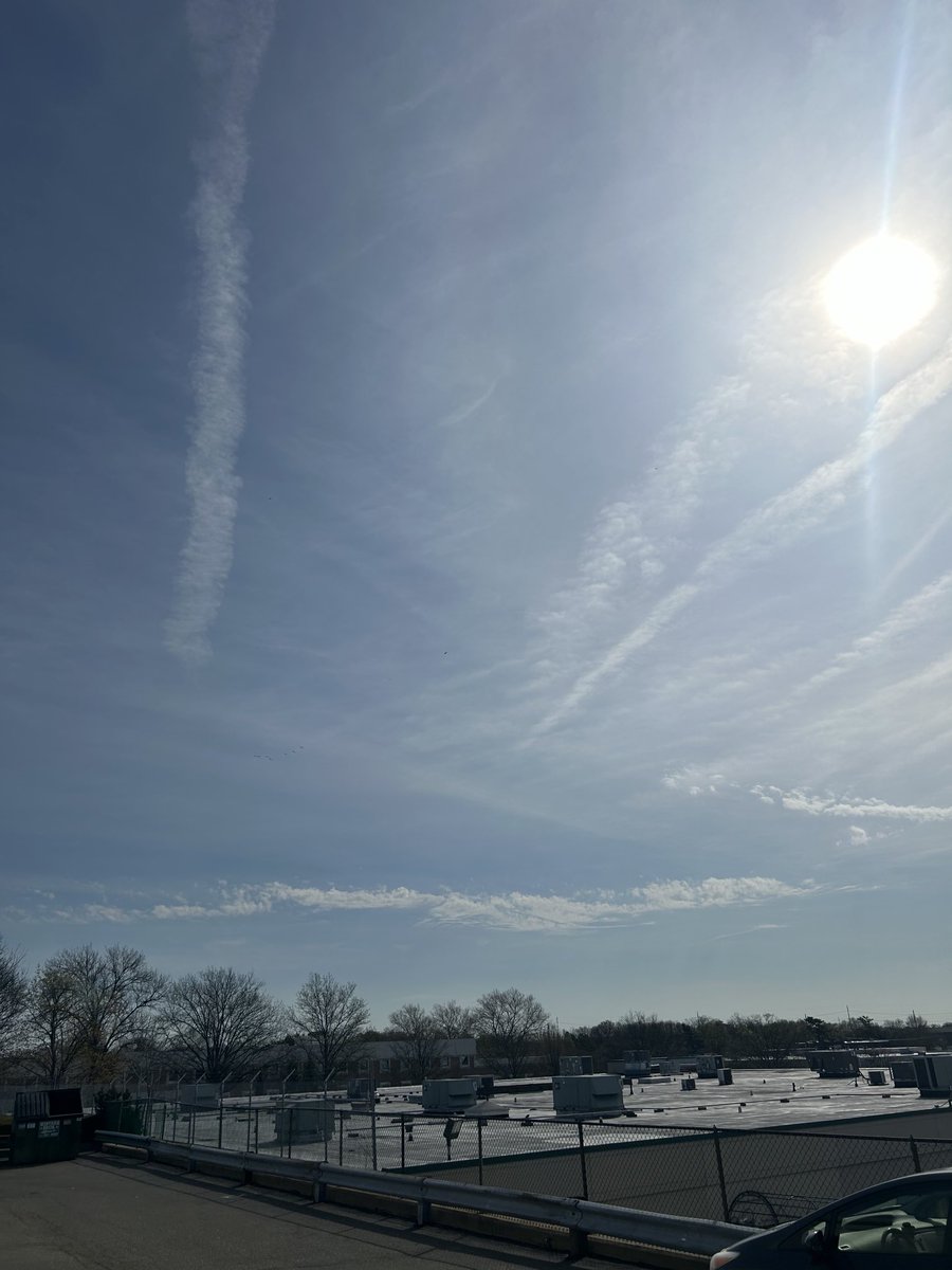 Long Island weather control ⁦@hoffmanrich⁩ #longisland #NY #ChemTrails MAN MADE CLOUDS