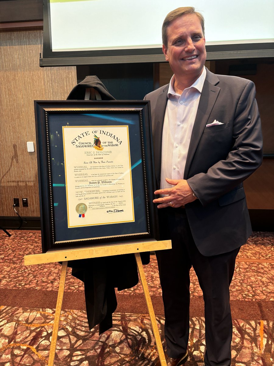 HFHSJC staff, volunteers, community partners, board members and family expressed excitement at President and CEO Jim Williams's receiving the Sagamore of the Wabash Award. 
#AffordableHomeownership #HFHI #HabitatforHumanity #HabitatforHumanityIndiana