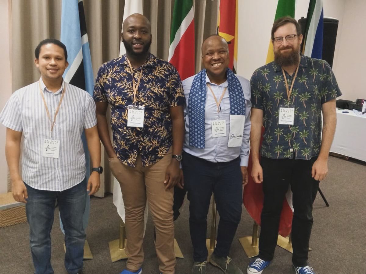 Yesterday, Dr @Itumeleng_M, Lead PI of #MICRODRI, shared insights at the AJ Core Researchers Workshop. They reflected on the project’s progress and future prospects. There were also fruitful exchanges across diverse projects and with various researchers #AJCore