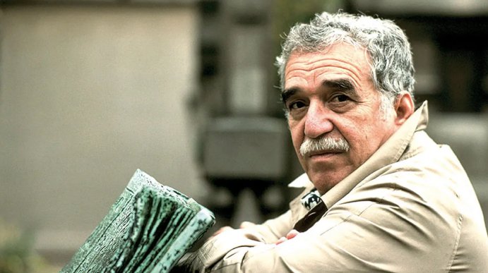 ✨ En memoria de Gabriel García Márquez, Premio Nobel de Literatura 1982. Sus palabras trascienden el tiempo y nos recuerdan la magia de la narrativa. #CubaViveEnSuHistoria 📖 #GaboEterno 🕊️