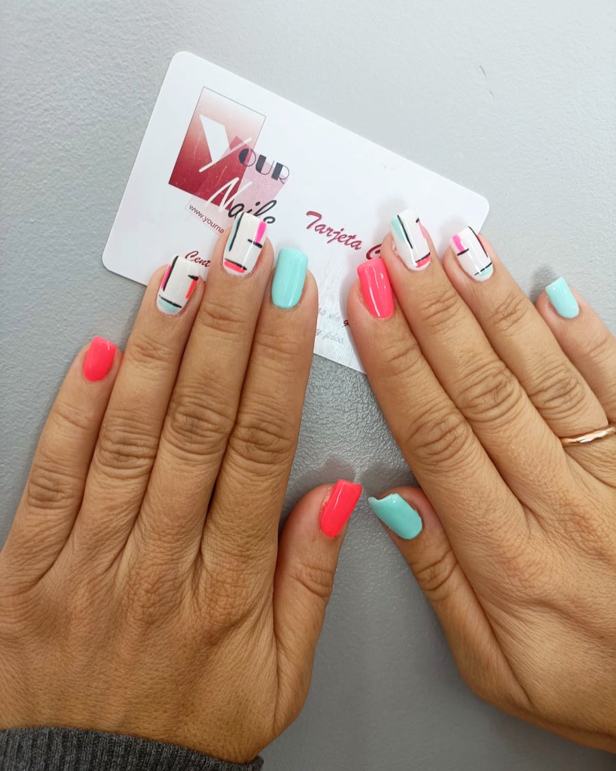 YourNailsM's tweet image. Manicuras llenas de magia y encanto. Con los tonos más originales siempre adaptados a tus gustos.

Esmaltado permanente y luminosidad. Una combinación que te durará mucho tiempo.

Equipo YourNails 
#manicura #nailarts #esmaltado