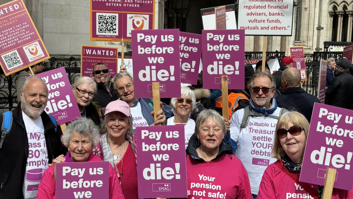 EMAGnews's tweet photo. #EnoughIsEnough! It’s time for @GOVUK to do the right thing and provide full redress for the #maladministration that led to #equitablelife victims’ pension losses. They need their pension savings - NOW!
#MarchForJustice #LondonMarch #settlethedebt https://t.co/hnYRkCYe4L