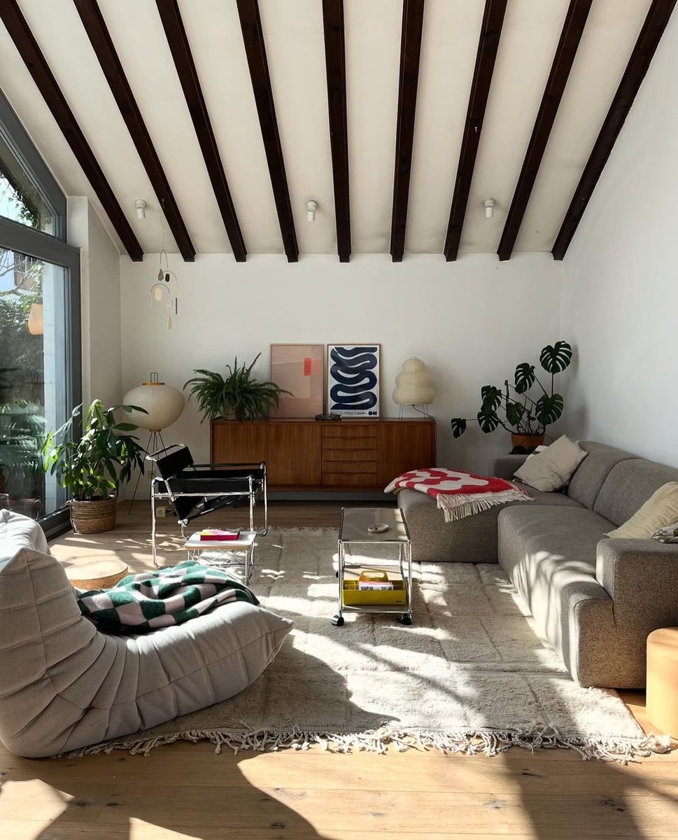 interiorsuckerr's tweet photo. https://t.co/TCCmlX5eAe