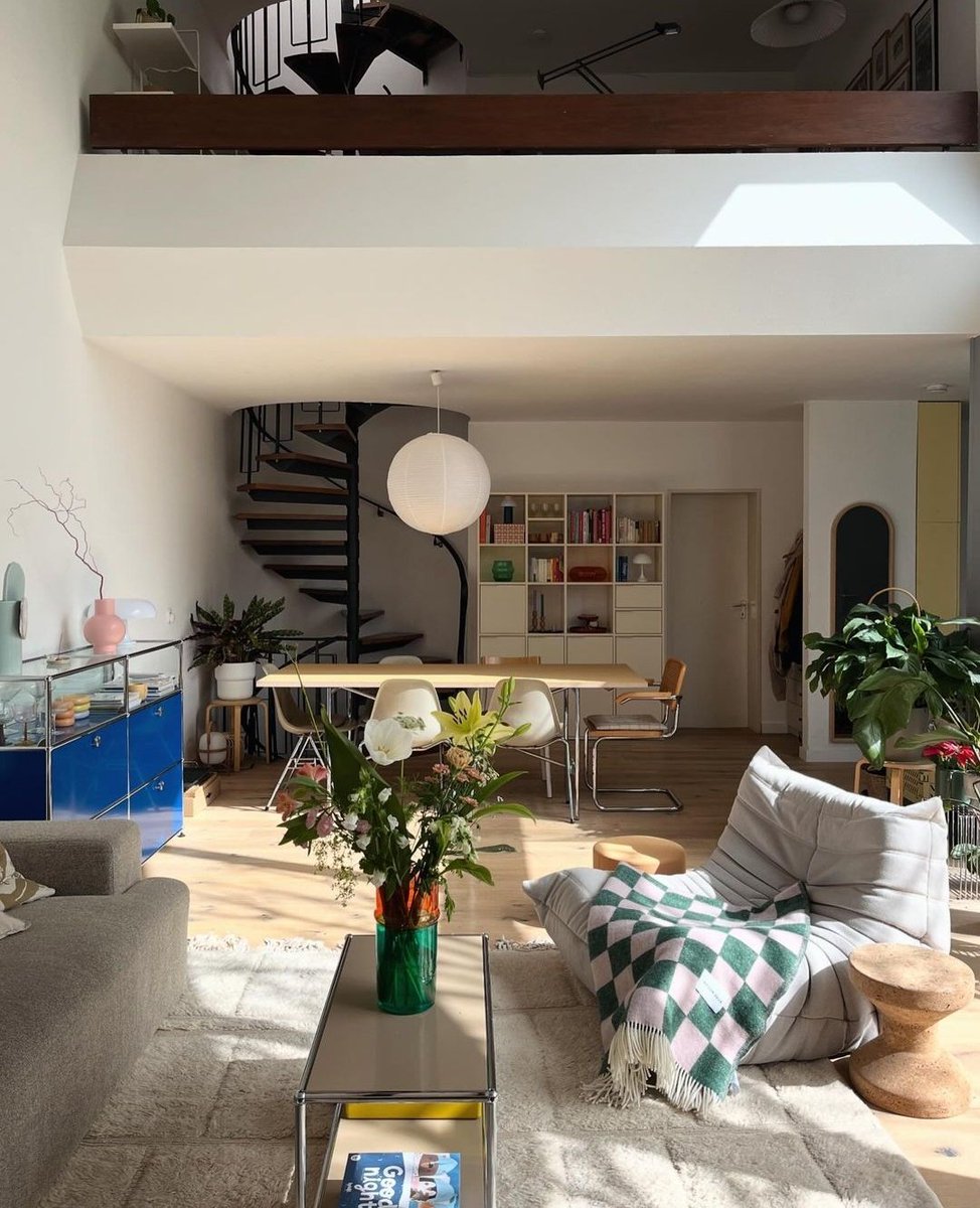 interiorsuckerr's tweet photo. https://t.co/TCCmlX5eAe