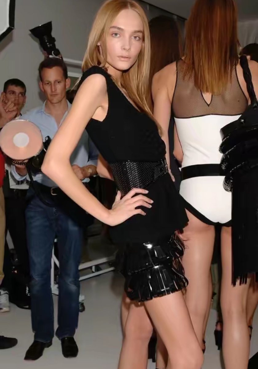 Purplemoon40kg's tweet photo. Forever my role model #snejanaonopka #thin #muse #dietcoke #slavicmodel #dollera https://t.co/eaQtsFDbUp