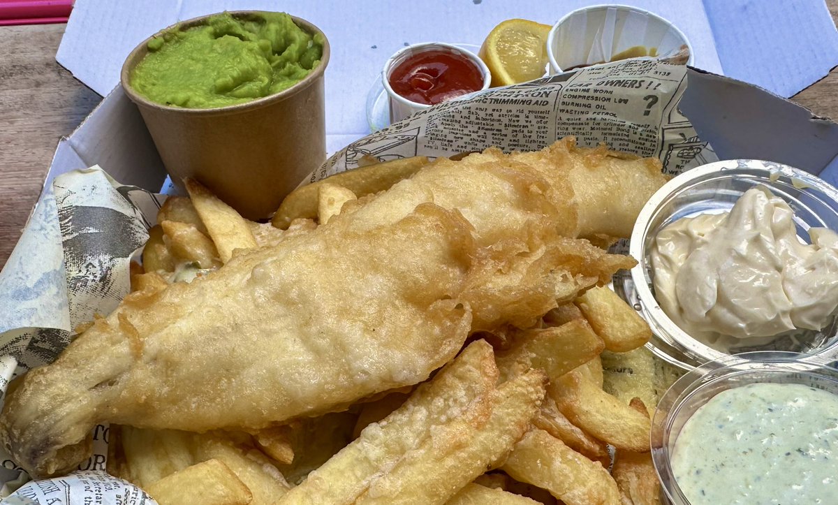 Cleric20's tweet image. Superb #Glutenfree fish n chips at #wickedfish #spitalfields