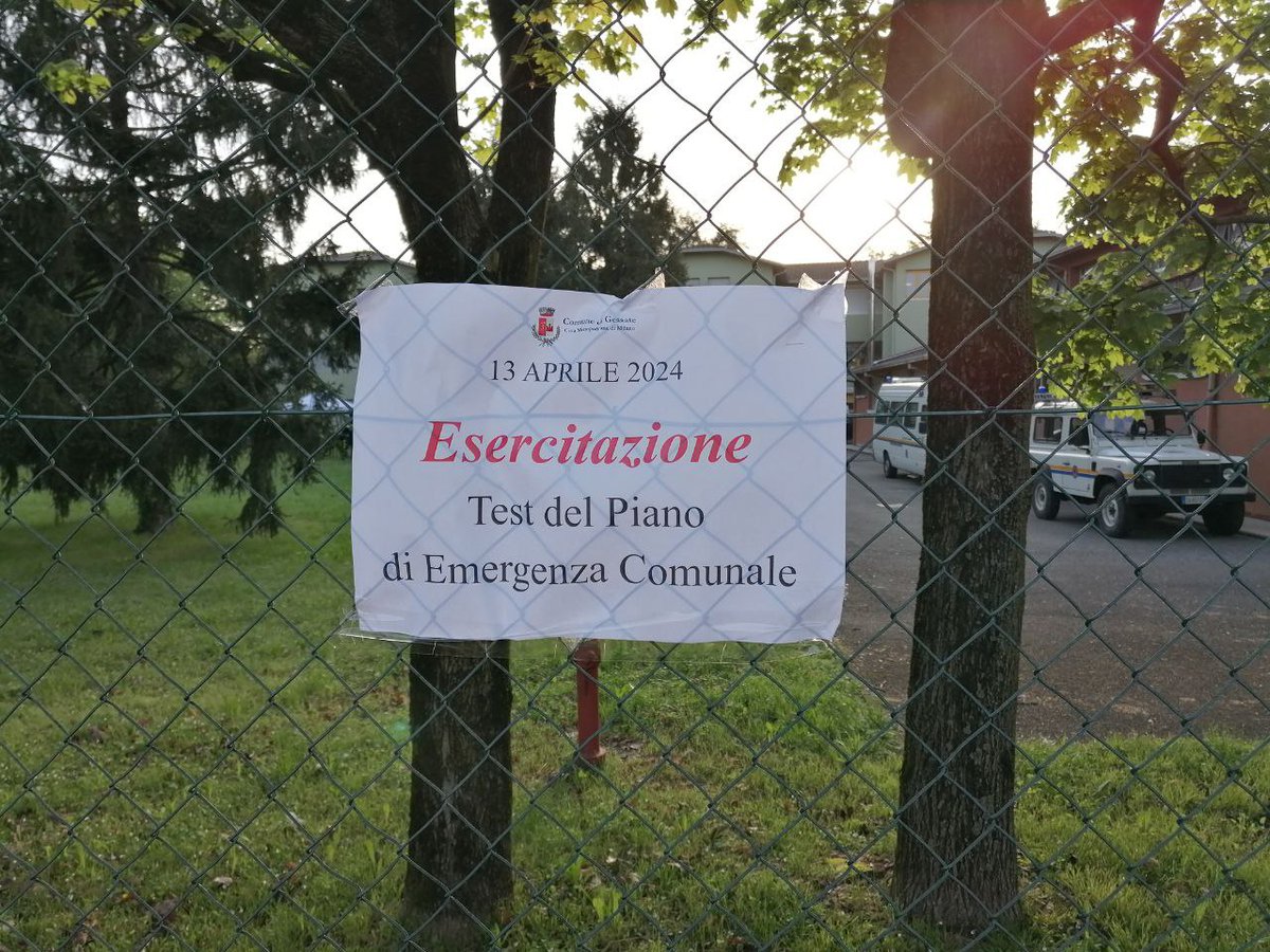ProtCivGessate's tweet photo. Gessate Sabato 13 aprile 2024
Dalle ore 06:00 il #ComunediGessate ha testato il Piano di Emergenza Comunale
Sono stati coinvolti tutti i volontari della #protezionecivilegessate e 6 volontari del Gruppo di Cambiago a collaborazione di 3 Volontari Civici del Comune di Gessate. https://t.co/67tZEGR5BD