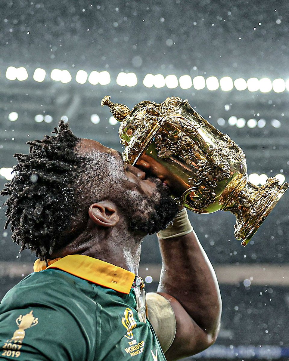 Siya Kolisi has been named on TIME Magazine's TIME100 list for most influential people in the world for 2024 🎖

#Rugby365 #TIME100 #SiyaKolisi