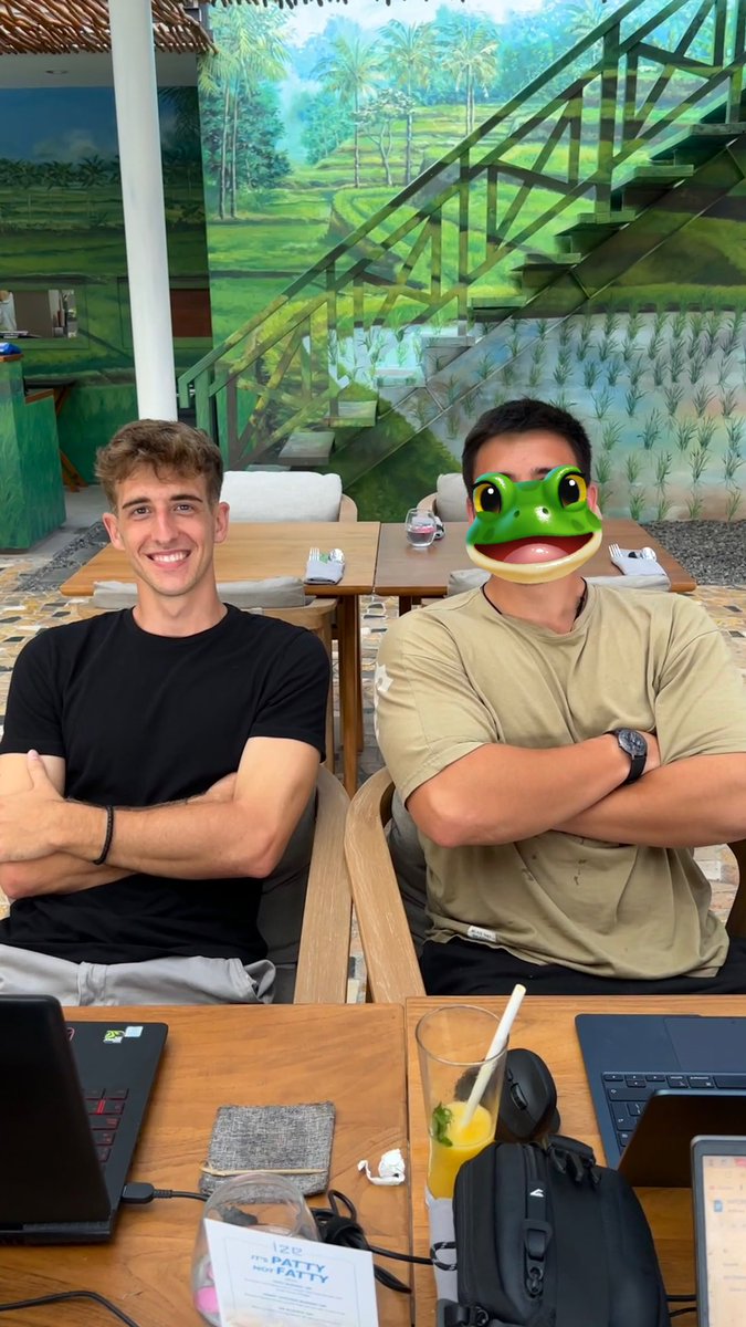 Drix97's tweet image. Despues de 9 años, este año he coincidido por primera vez en persona con la leyenda, el señor Luka. Hace un mes en dubai y ahora en bali