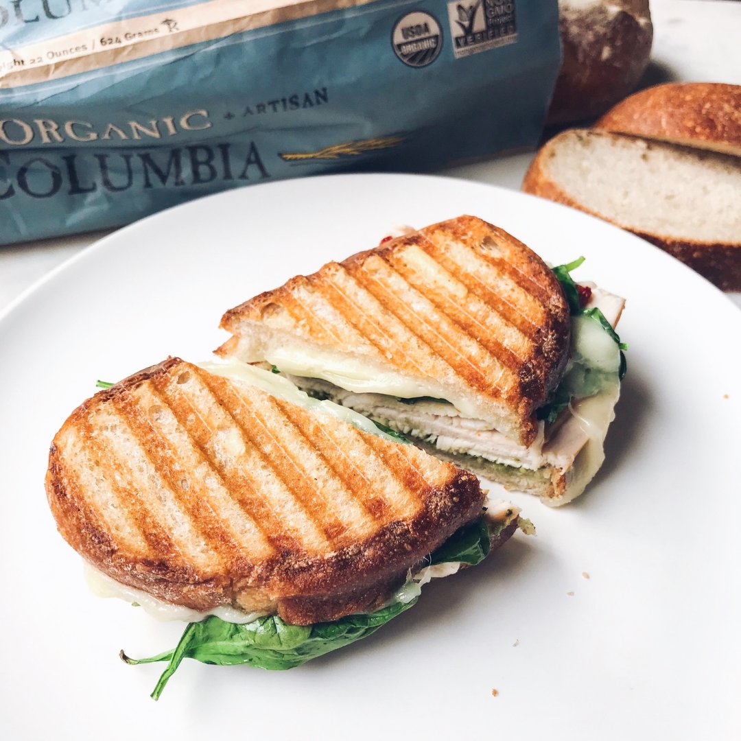 EssentialBaking's tweet photo. There's noting quite like your favorite sandwich on toasted artisan bread! ♥🍞

What's your favorite Essential Baking fresh bread to enjoy your sandwich on? 

#sando #sandwichtime #sandwichlife #artisan #essential #foodie #organicfood #healthyfood #freshbread #breadlover https://t.co/26W9txfY5N